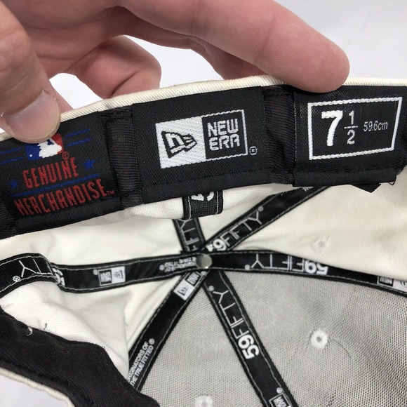 Tampa Bay Rays MLB New Era 59fifty 5950 Cap Fitted 7 1/2 Whiteout DISCOLORED Hat - Picture 12 of 12